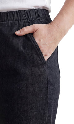 Women's Pull-On Denim and Twill Shorts — Stretch Waist No Zipper