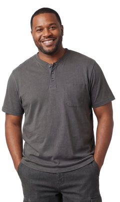 Men's Short Sleeve Henley T-Shirt with 3-Button Placket and Chest Pocket